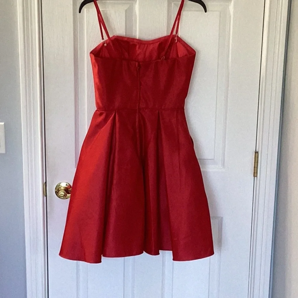 Blonde Nights strapless red party dress - Picture 4 of 4